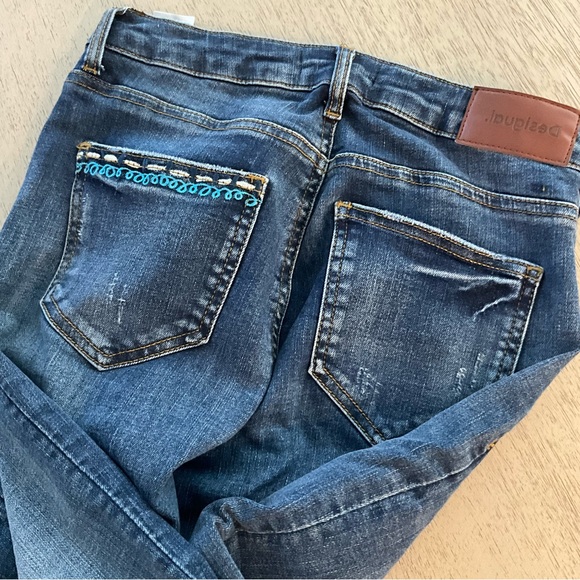Desigual Embroidered Boho Jeans - Picture 5 of 7